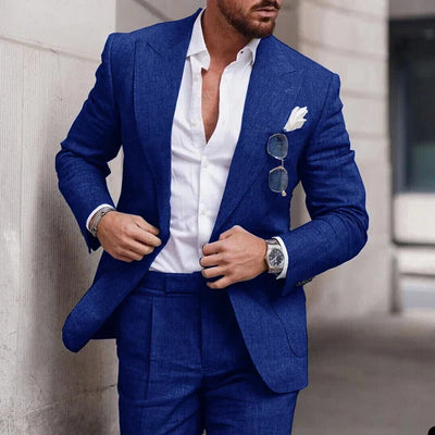 Novio moderno: traje de boda de lino