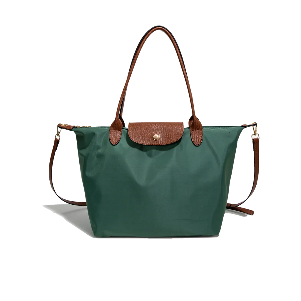 Sac à main vert en nylon avec anses et rabat en cuir marron, design élégant et pratique, idéal pour la mode féminine et le quotidien.