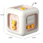 Cube d'activités pour bébé, jouet éducatif interactif, dimensions 8,5x8,5 cm, avec boutons et leviers colorés, développement sensoriel et motricité.
