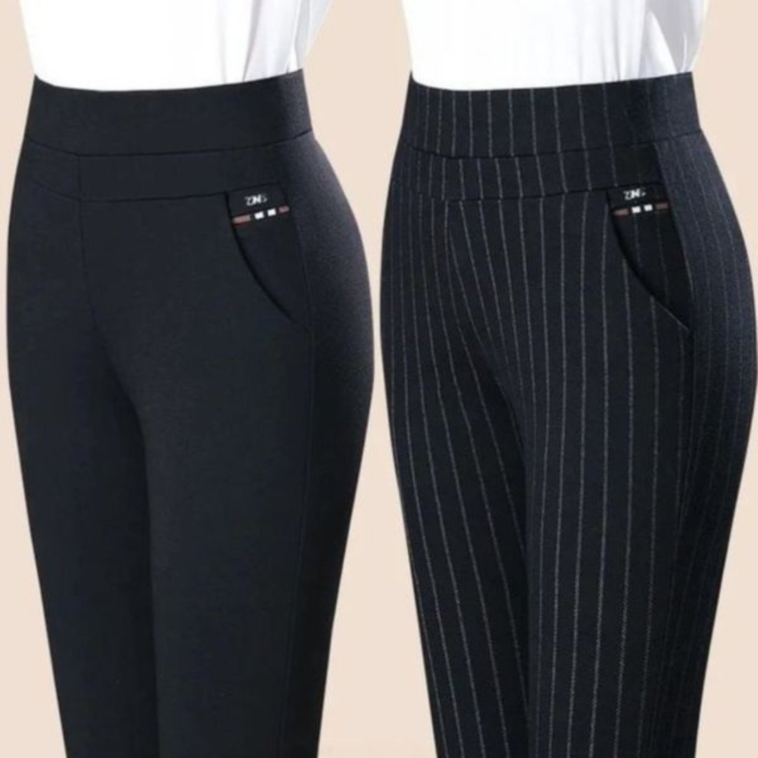 Deux pantalons femme taille haute, l'un noir uni et l'autre à rayures, avec poches latérales. Mode élégante, style professionnel.