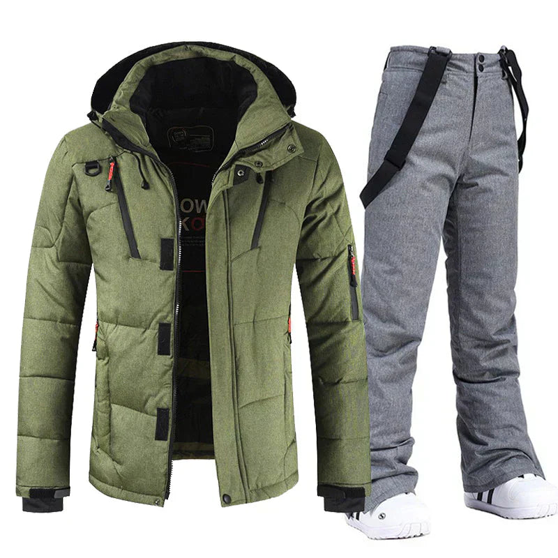 Veste de ski verte avec capuche et pantalon de neige gris, ensemble hiver chaud et imperméable pour sports d'hiver, mode outdoor.