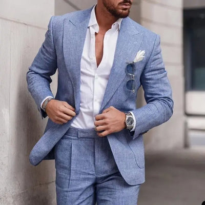 Novio moderno: traje de boda de lino