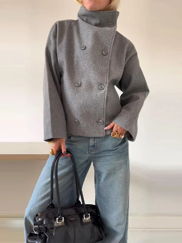 Uldfrakke til kvinder | Høj krave | Dobbelt knaplukning