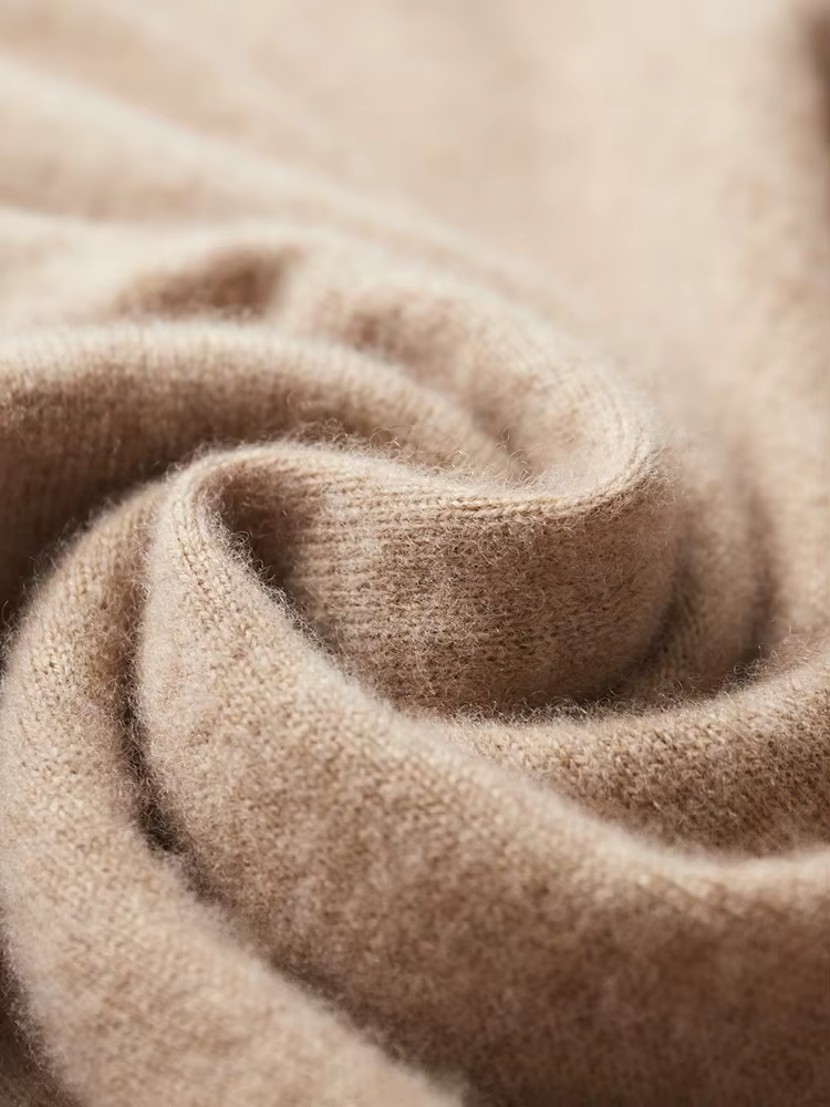 Beige hættetrøje i uld til mænd