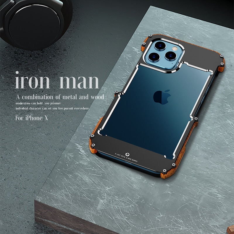 Coque iPhone X en métal et bois, design Iron Man, protection robuste, style moderne, accessoires smartphone, innovation technologique.
