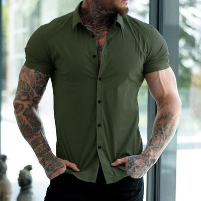 FIGO - Camisa ajustada de manga corta en tejido elástico