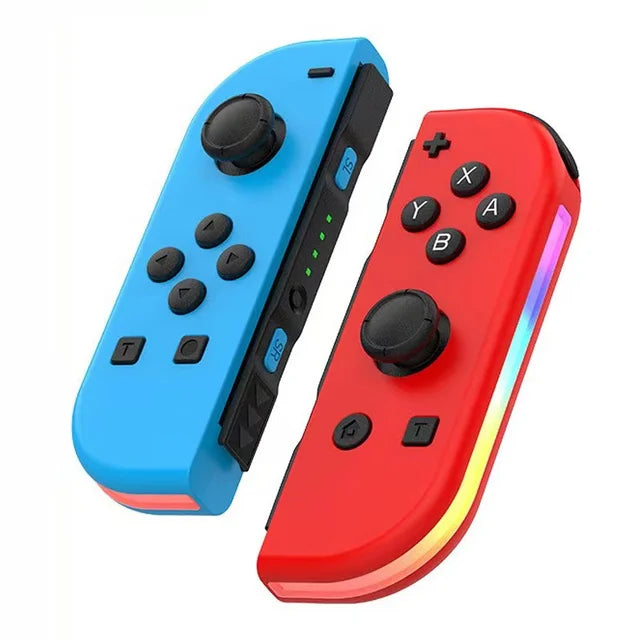 Deux manettes de jeu Joy-Con Nintendo Switch, une bleue et une rouge, avec boutons et joysticks, sur fond blanc. Accessoires gaming populaires.