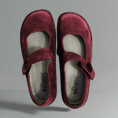 Zapatos con cordones cómodos y elegantes para mujer.