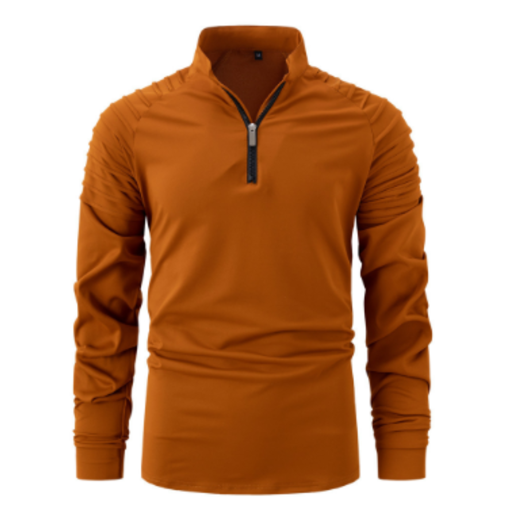 Haut à manches longues orange pour homme avec fermeture éclair, col montant et design plissé. Mode masculine, vêtement décontracté élégant.