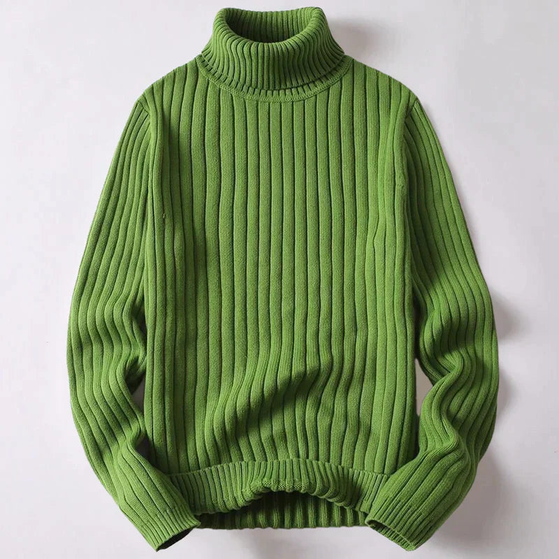 Pull-over vert à col roulé en maille côtelée, élégant et chaud, idéal pour l'hiver. Mode automne-hiver, vêtement tendance, style décontracté.