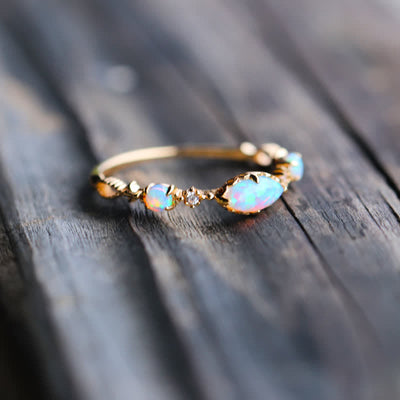 "Amour et sincérité" - Bague opale vintage - Isabella