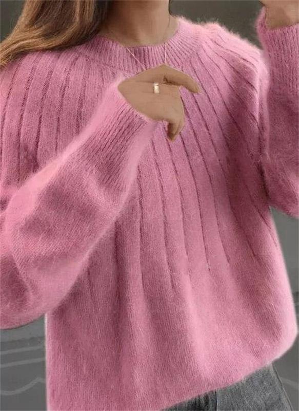 Pull rose en laine douce, manches longues, col rond, femme, mode automne-hiver, style décontracté, confort et chaleur, tendance féminine.