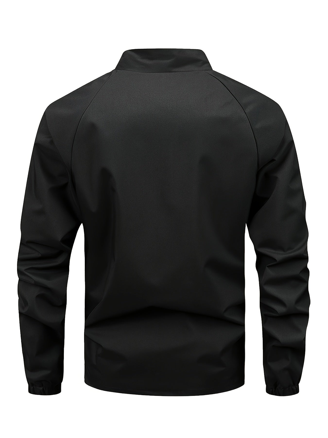 Veste noire homme, vue de dos, style décontracté, manches longues, col montant, tissu imperméable. Mode masculine, vêtement tendance automne.