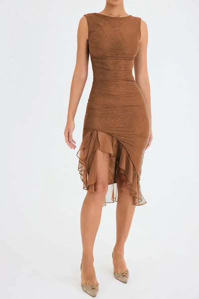 Vestido midi con volantes irregulares