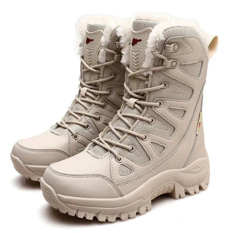 Bottes d'hiver beige pour femme avec doublure en fourrure, semelle antidérapante, lacets robustes. Chaussures chaudes et confortables pour temps froid.