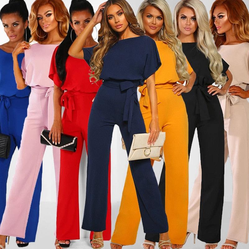 Femmes en combinaisons colorées: bleu, rose, rouge, marine, jaune, noir, beige. Mode élégante, tenues tendance, style chic, accessoires assortis.