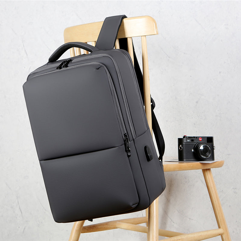 Sac à dos professionnel sophistiqué et imperméable pour ordinateur portable