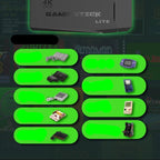 Console de jeu rétro avec manettes et cartouches, affichée sur fond vert. Inclut des modèles classiques comme Game Boy et PlayStation.