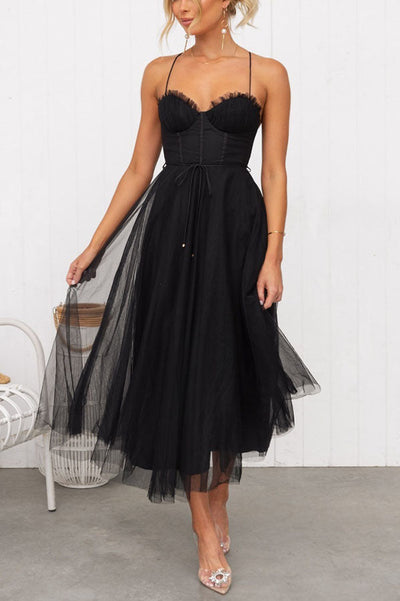 Abito moderno in chiffon senza spalline - Embla