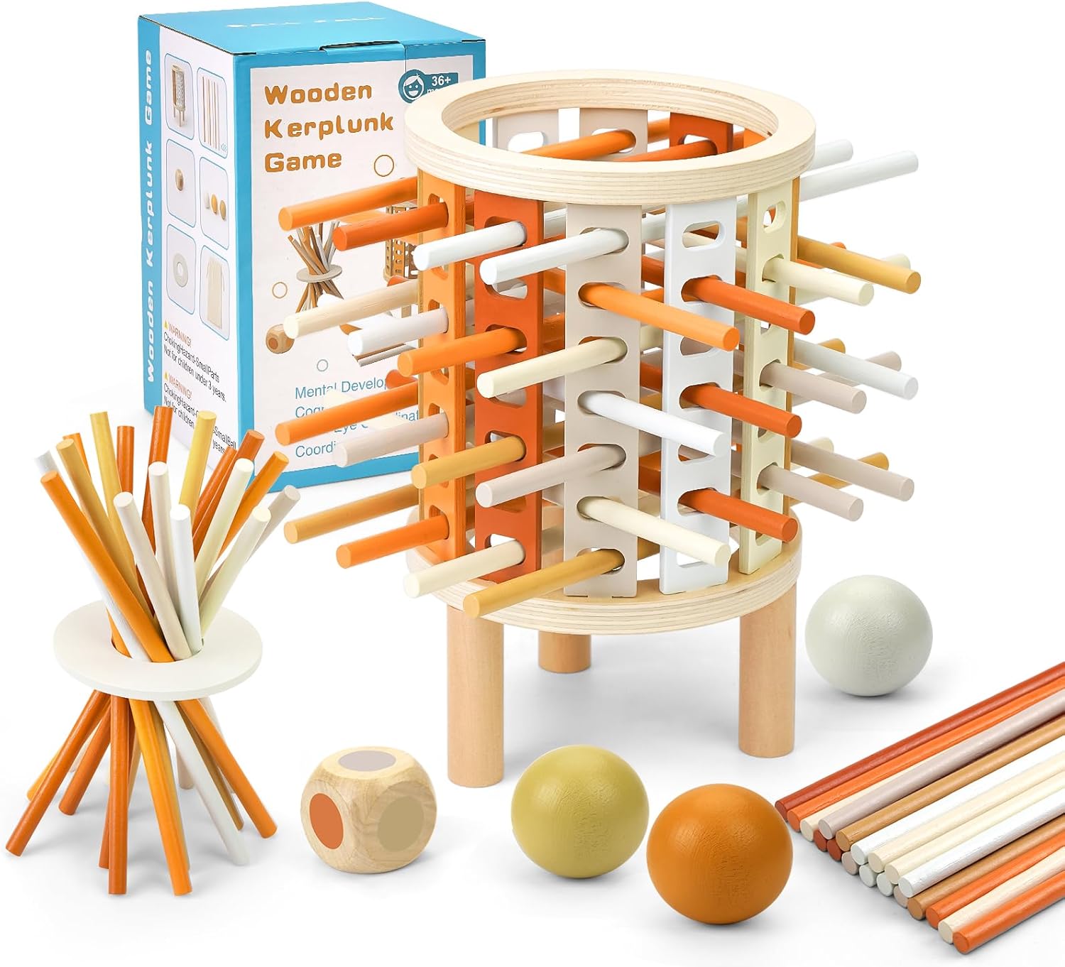 Jeu Kerplunk en bois avec bâtons multicolores, boules et boîte d'emballage. Jeu éducatif pour enfants, développement de la motricité et coordination.