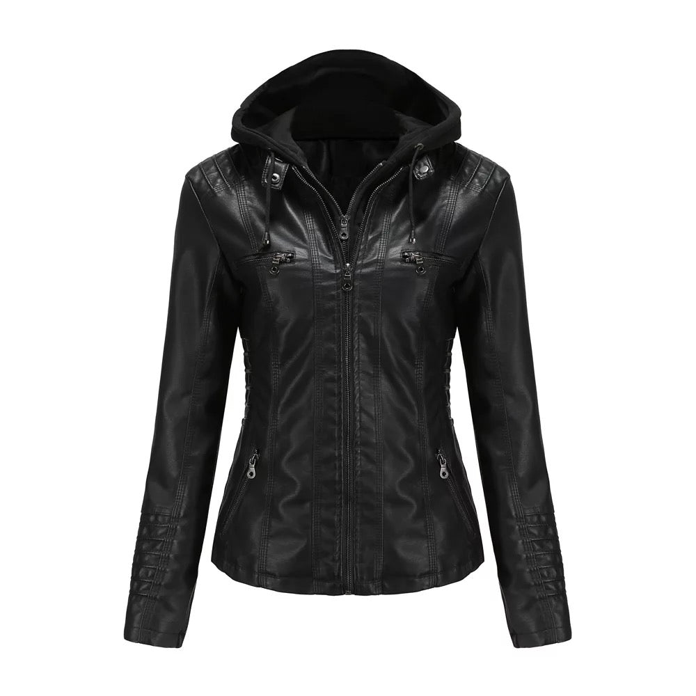 Veste en cuir noir pour femme avec capuche, fermeture éclair, poches zippées, style moderne et élégant, idéale pour l'automne et l'hiver.