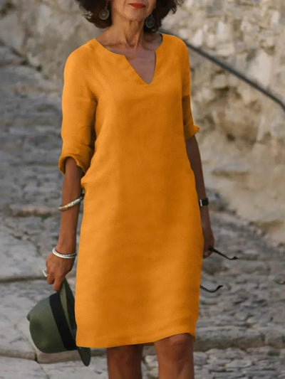 Robe Droite en Lin Noire | Col Fendu | Légère et Décontractée
