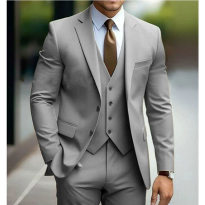 León | Traje de tres piezas para hombre con chaqueta de dos botones: moderno, elegante y versátil.