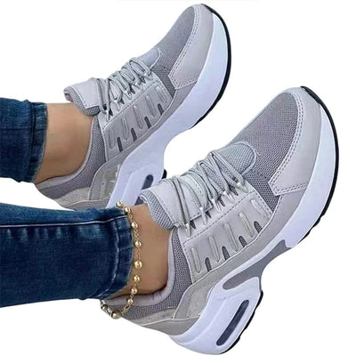 Zapatos ortopédicos antideslizantes con soporte para el arco.