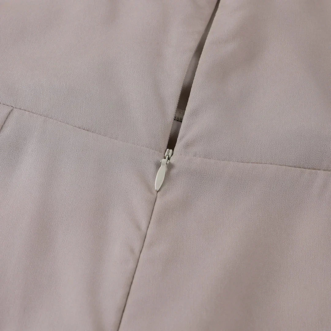 Елегантна сукня для жінок з боковим розрізом – Шикарний та вишуканий стиль