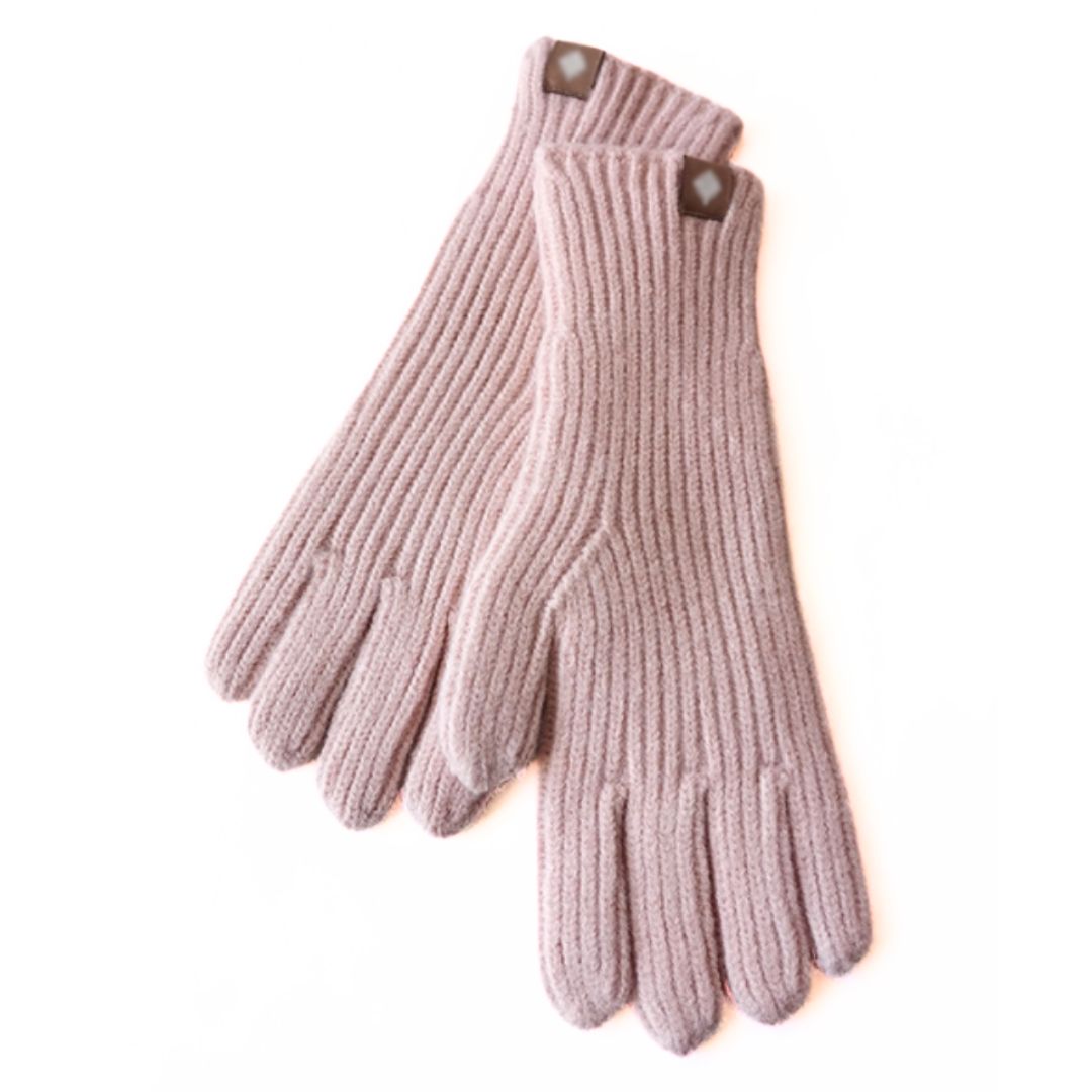 Gants en laine tricotés gris clair, longs et côtelés, parfaits pour l'hiver. Accessoire chaud et élégant pour femmes.