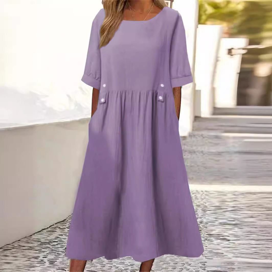 Robe longue violette en lin pour femme, manches courtes, poches latérales, style décontracté, idéale pour l'été, mode féminine élégante.