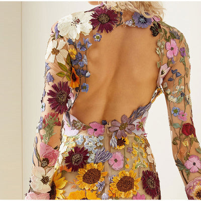 Flora - Vestido elegante con decoración floral