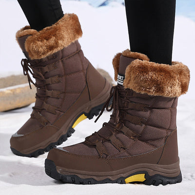 Bottes d'hiver marron avec doublure en fourrure, semelles antidérapantes, idéales pour la neige. Chaussures chaudes et imperméables pour femmes.