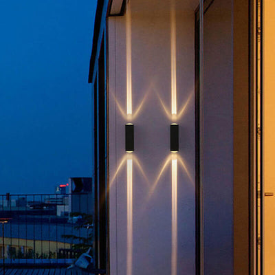 Applique murale moderne LED noire pour l'extérieur