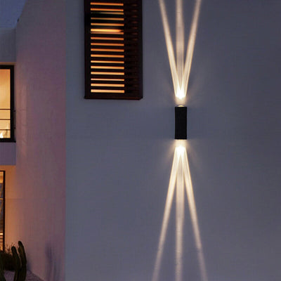 Applique murale moderne LED noire pour l'extérieur