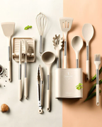 Ustensiles de cuisine en silicone beige avec manches en acier inoxydable, comprenant spatules, fouet, pinceau et couteaux, sur fond bicolore.